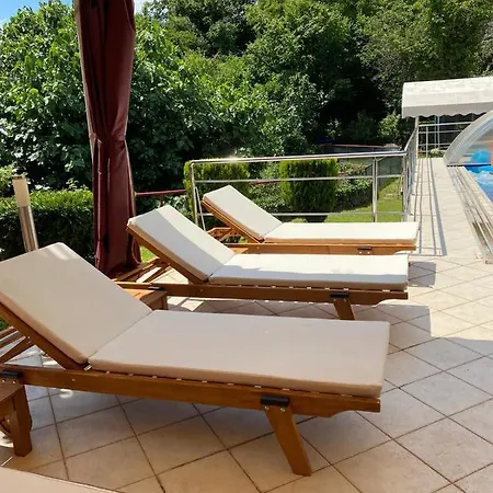 Ella * Opatija